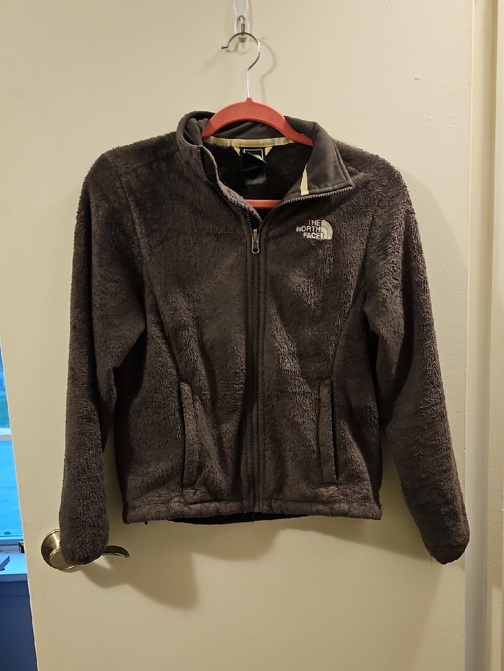 The North Face Women's Charcol Grey Teddy Fleece Jacket